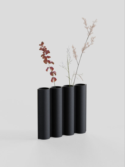 Silo Vase 4VK - Black | Vasen | Lambert et Fils