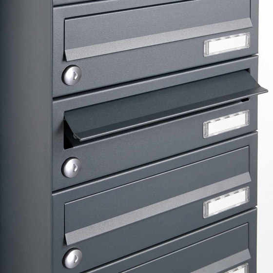 8er Edelstahl Briefkastenanlage Design BASIC Plus 385XW zur seitlichen Wandmontage - RAL nach Wahl | Briefkästen | Briefkasten Manufaktur