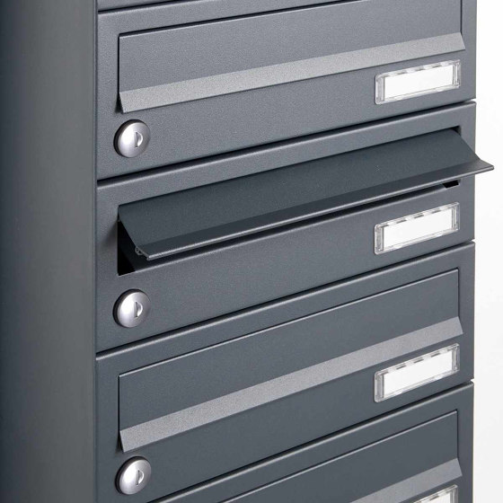 4er Edelstahl Briefkastenanlage Design BASIC Plus 385XW zur seitlichen Wandmontage - RAL nach Wahl | Briefkästen | Briefkasten Manufaktur