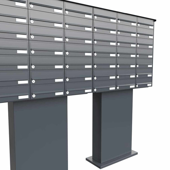 90er Plinth letterbox system Design BASIC 385P-7016 ST-SOC - RAL 7016 anthracite grey | Buzones | Briefkasten Manufaktur