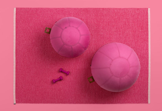 Mono Cherry | Pink | Tapis / Tapis de designers | PAPPELINA