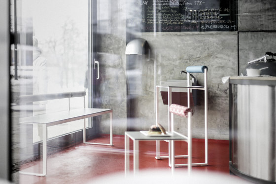 Bar chair with the backrest Bistrot | Tabourets de bar | Egoé