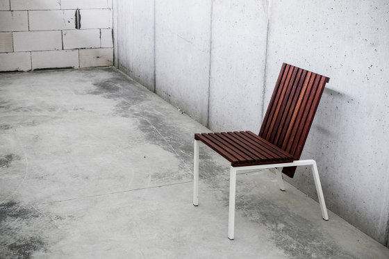 Chair without armrests Axis | Sedie | Egoé