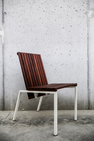 Chair without armrests Axis | Sillas | Egoé