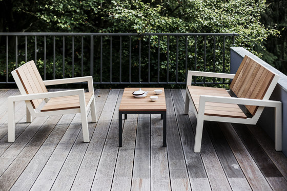 Two-seat bench with armrests Laurede | Benches | Egoé