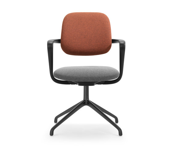 ATEGRA, 4-prong base with glides | Chairs | Girsberger