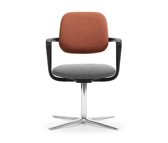 ATEGRA, 4-prong base flat with glides | Chairs | Girsberger