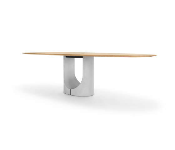 UDINA WORK oval table | Mesas contract | Girsberger