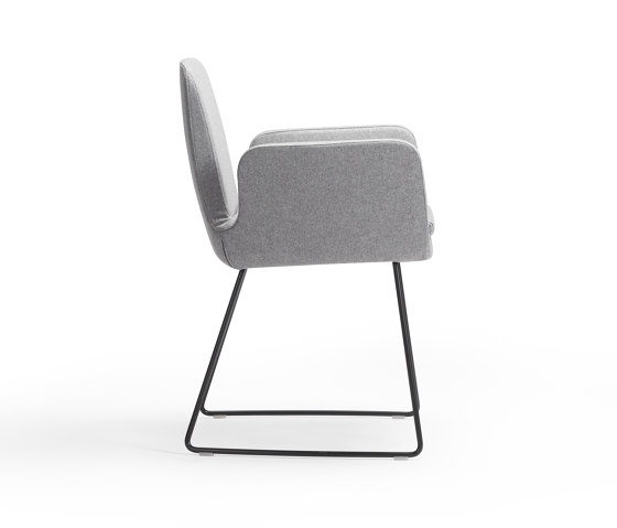 sofie - Small armchair sled, metal base  | Chairs | Rossin srl