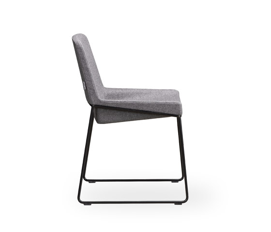 tonic metal - Chair, sled pedestal varnished black | Sillas | Rossin srl