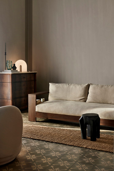 Edre Sofa Classic Linen - Dark Stained/Natural | Sofás | ferm LIVING