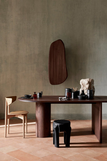 Pylo Dining Table - Dark Stained Oak | Esstische | ferm LIVING