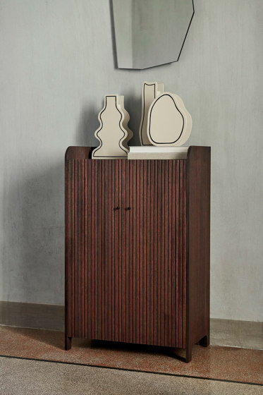 Sill Cupboard - Low - Dark Stained Oak | Aparadores | ferm LIVING