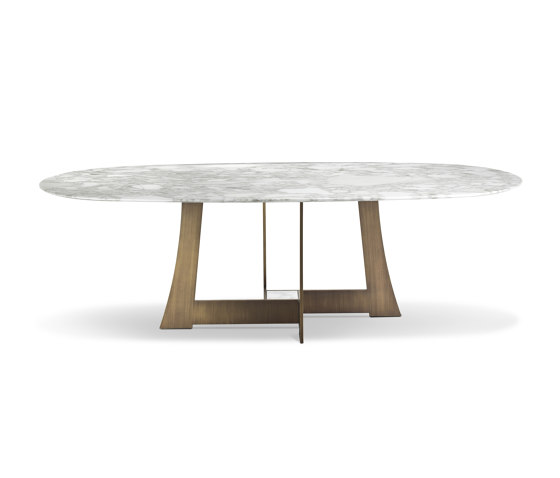 Moore | Dining tables | i 4 Mariani