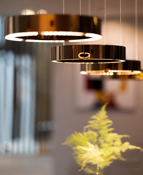 c.Space Pendant G Baldachin W | Pure Gold | Suspended lights | CHRISTOPH