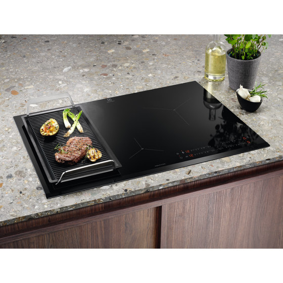 700 SenseBoil 80 cm | Placas de cocina | Electrolux Group