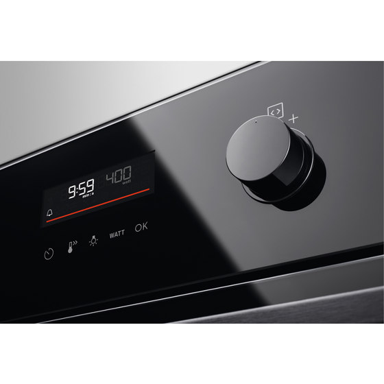 8000 CombiQuick Microwave And Oven - Black | Ovens | Electrolux Group