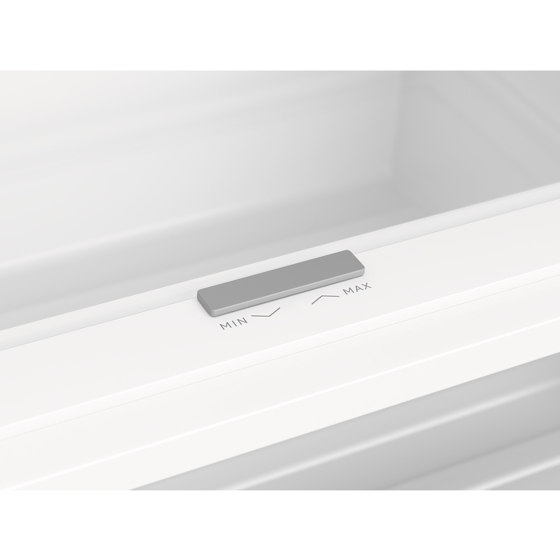 8000 Cooling 360° Integrated Fridge Freezer 176.9 cm - White | Frigoríficos / Neveras | Electrolux Group