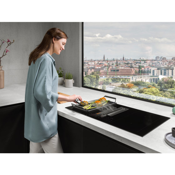 8000 Induction Extractor Hob 83 cm Duct Out | Hobs | Electrolux Group