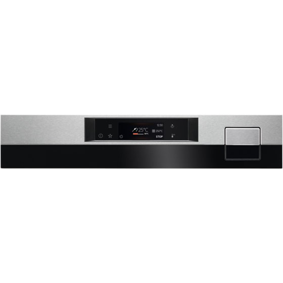 9000 SteamPro With Steam Cleaning Oven - Stainless Steel with antifingerprint coating | Forni | Electrolux Group