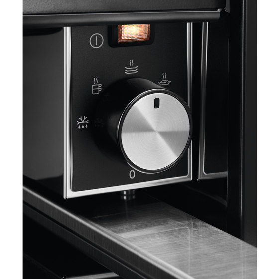 Built-In Drawer Black/Stainless Steel With Antifingerprint | Elettrodomestici | Electrolux Group