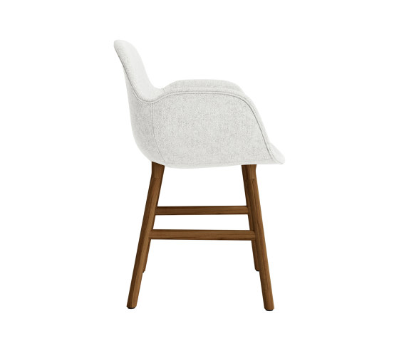Form Armchair Full Upholstery Wood Walnut Hallingdal 110 | Stühle | Normann Copenhagen