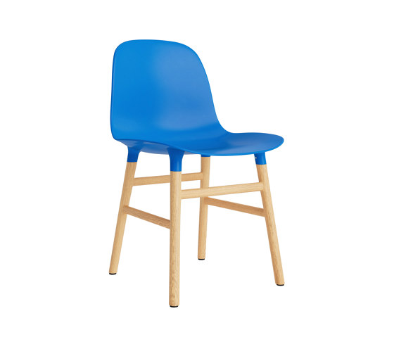 Form Chair Wood Oak Warm Bright Blue | Stühle | Normann Copenhagen