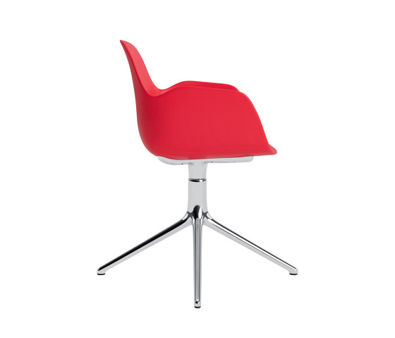 Form Armchair Swivel 4L Alu Bright Red | Stühle | Normann Copenhagen