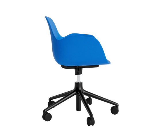 Form Armchair Swivel 5W Gas Lift Black Alu Bright Blue | Chairs | Normann Copenhagen