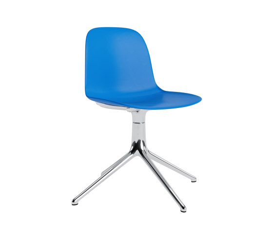 Form Chair Swivel 4L Alu Bright Blue | Sillas | Normann Copenhagen