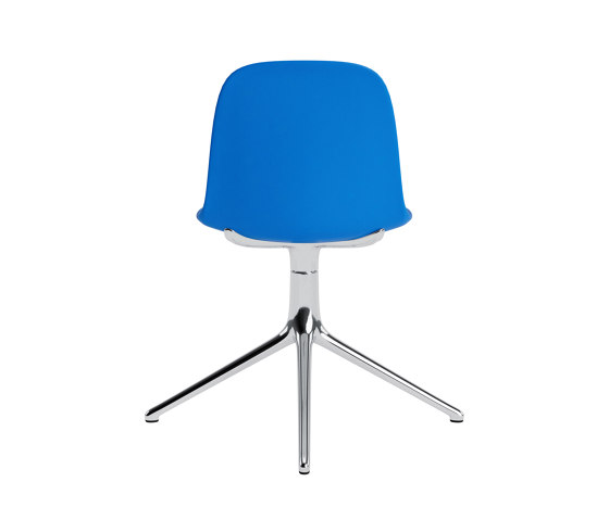 Form Chair Swivel 4L Alu Bright Blue | Stühle | Normann Copenhagen