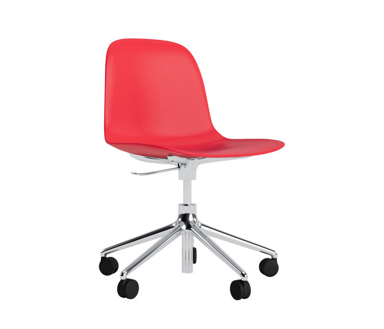 Form Chair Swivel 5W Gas Lift Alu Bright Red | Chaises | Normann Copenhagen