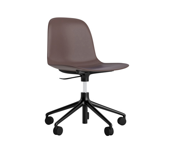 Form Chair Swivel 5W Gas Lift Black Alu Brown | Stühle | Normann Copenhagen