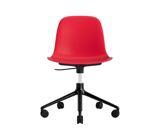 Form Chair Swivel 5W Gas Lift Black Alu Bright Red | Stühle | Normann Copenhagen