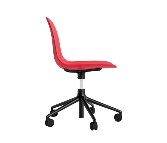 Form Chair Swivel 5W Gas Lift Black Alu Bright Red | Stühle | Normann Copenhagen
