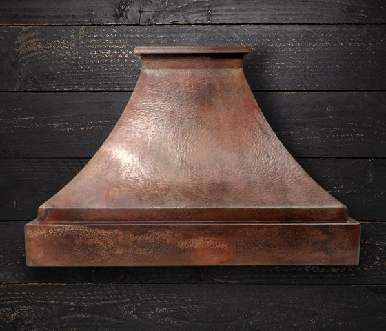 Hammered Copper Range Hood - FARMHOUSE | Hottes  | AMORETTI BROTHERS