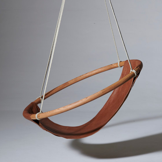 Sling Wooden Ring Hanging Chair | Dondoli | Studio Stirling