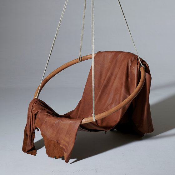 Sling Wooden Ring - Draped Leather - Hanging Chair | Dondoli | Studio Stirling