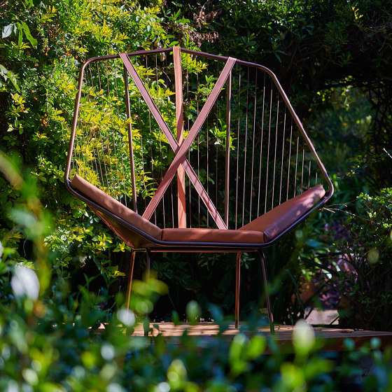 Angle7 Outdoor Hanging Chair | Swings | Studio Stirling