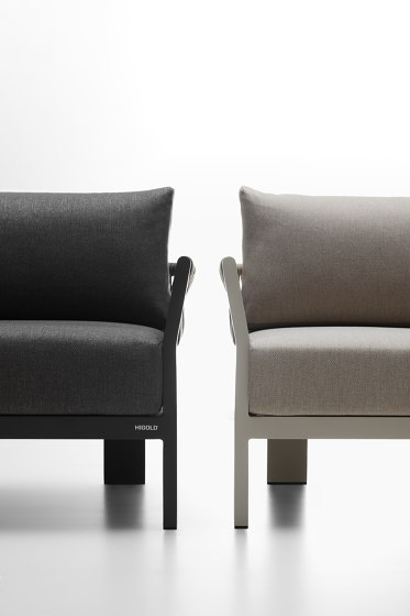 Borromeo | Single Sofa | Armchairs | Higold Milano