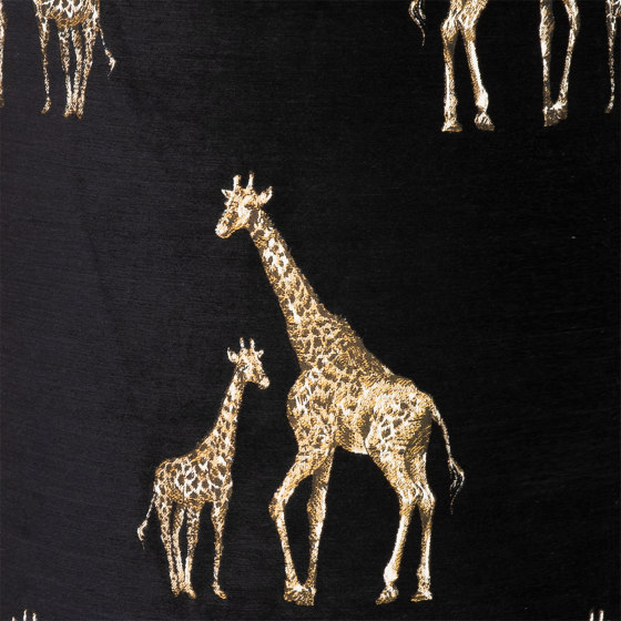 Kissen aus Samt | Kissen aus schwarzem Samt mit gestickten Giraffen und Fransen | Kissen | MX HOME