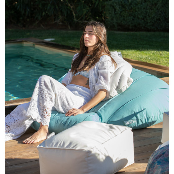 Outdoor beanbags | Floating beanbag - Shell - Blue - Outdoor | Beanbags | MX HOME