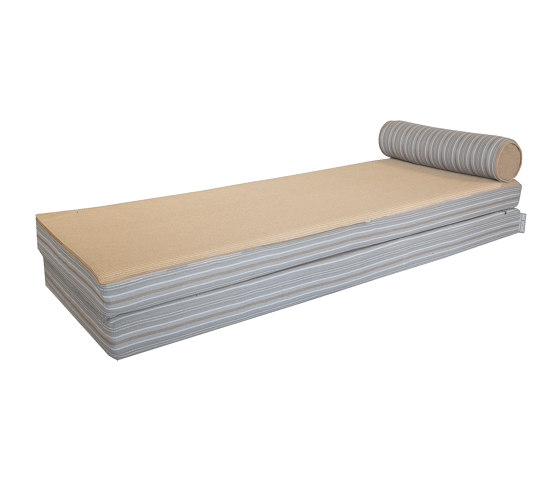 Foam sunbed | Outdoor reversible mattress recto striped & verso raffia - Double | Sun loungers | MX HOME