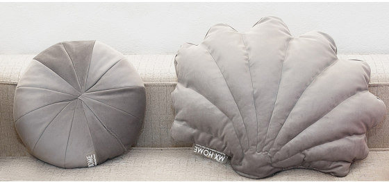 Cuscino in velluto | Cuscino conchiglia in velluto grigio | Cuscini | MX HOME