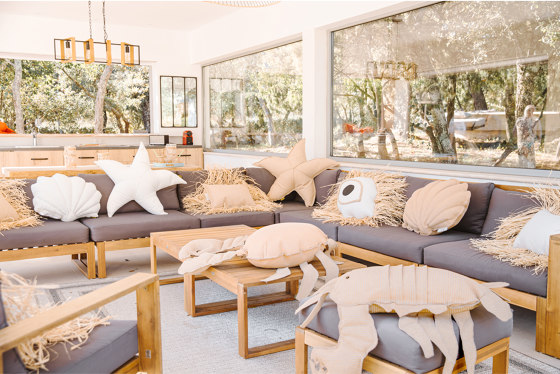 Outdoor cushions | White greek eye cushion with raffia fringe - Outdoor | Cushions | MX HOME