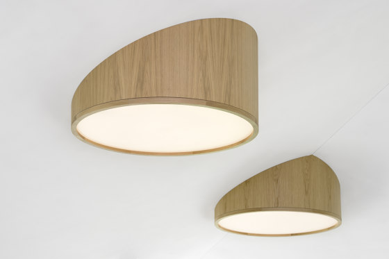Wood Round 1100x300 | Wall lights | LIGHTGUIDE AG