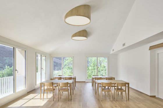Wood Round 1100x300 | Lámparas de pared | LIGHTGUIDE AG