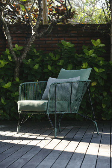 Lodz Lounge Chair  | Fauteuils | cbdesign