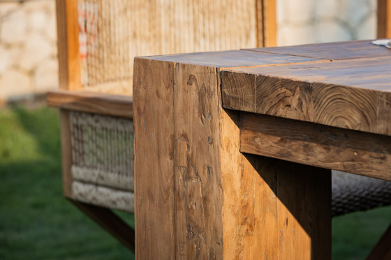 Titan Rectangular Table  | Esstische | cbdesign