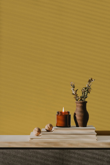 Puro Wallpainting | c8002 - sunny yellow | Peintures intérieures | Architects Paper